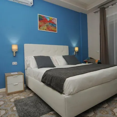 La Casa Di Giorgio Bed and Breakfast Νάπολη