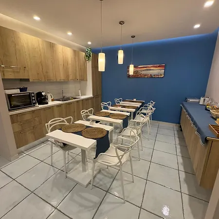 La Casa Di Giorgio Panoramic Rooms 4* Неаполь
